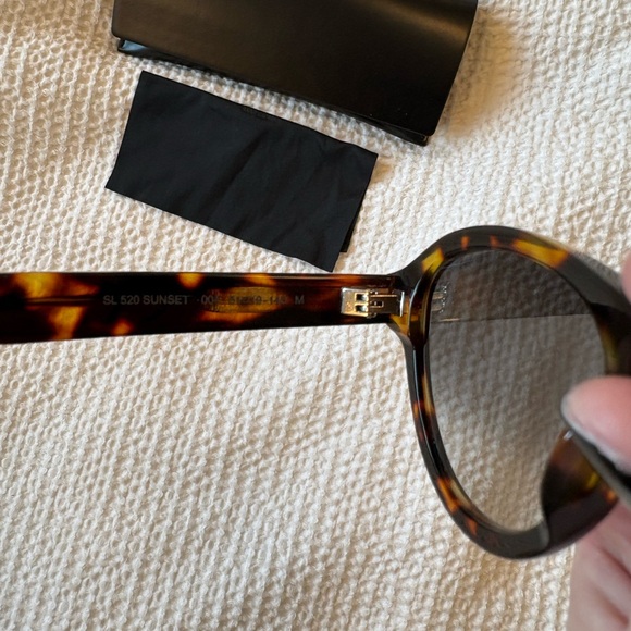 Saint Laurent Tortoise Sunglasses in “Sunset” - Picture 4 of 9